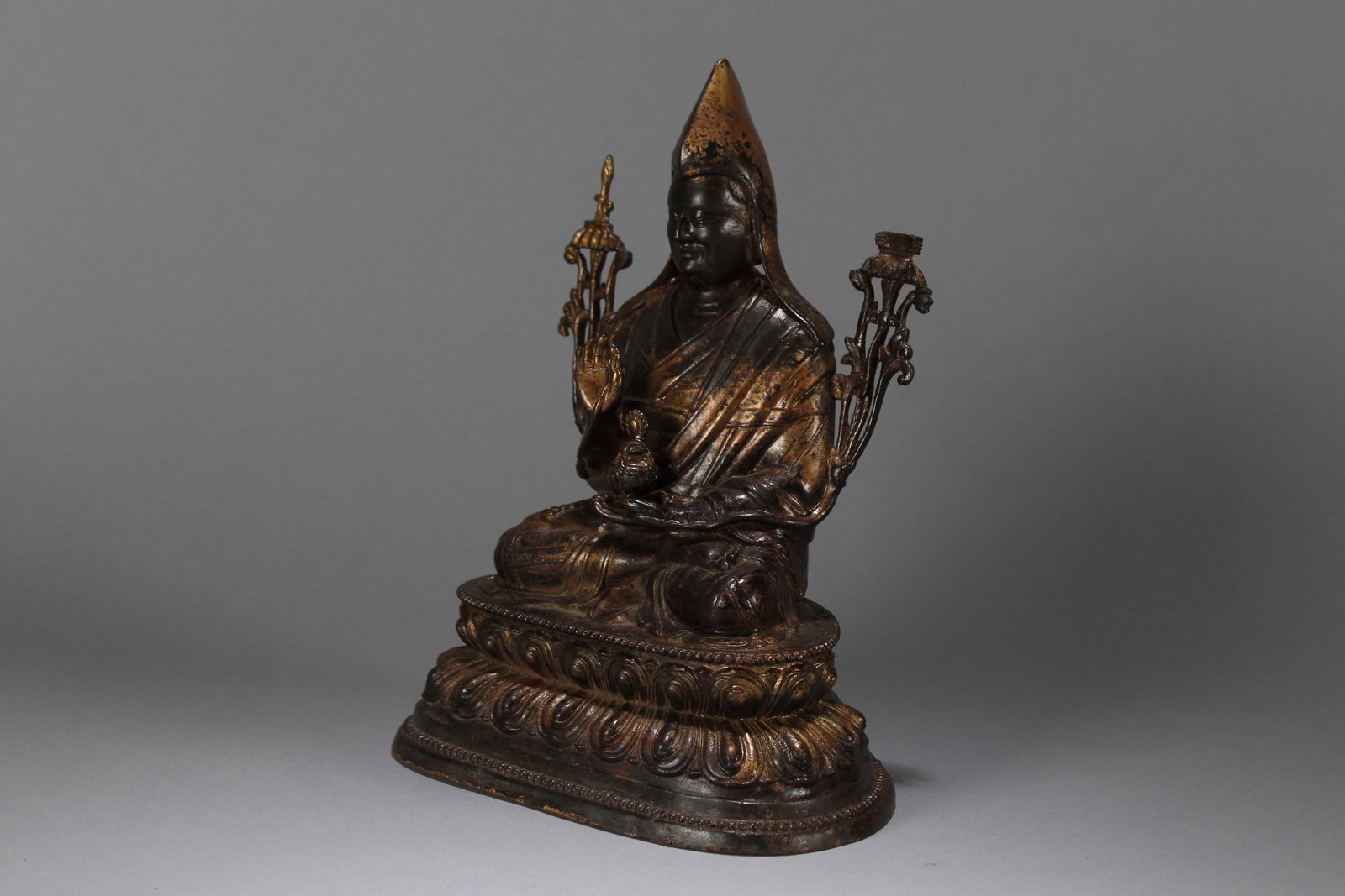 A Chinese Religious Fortune Buddha Statue - 4