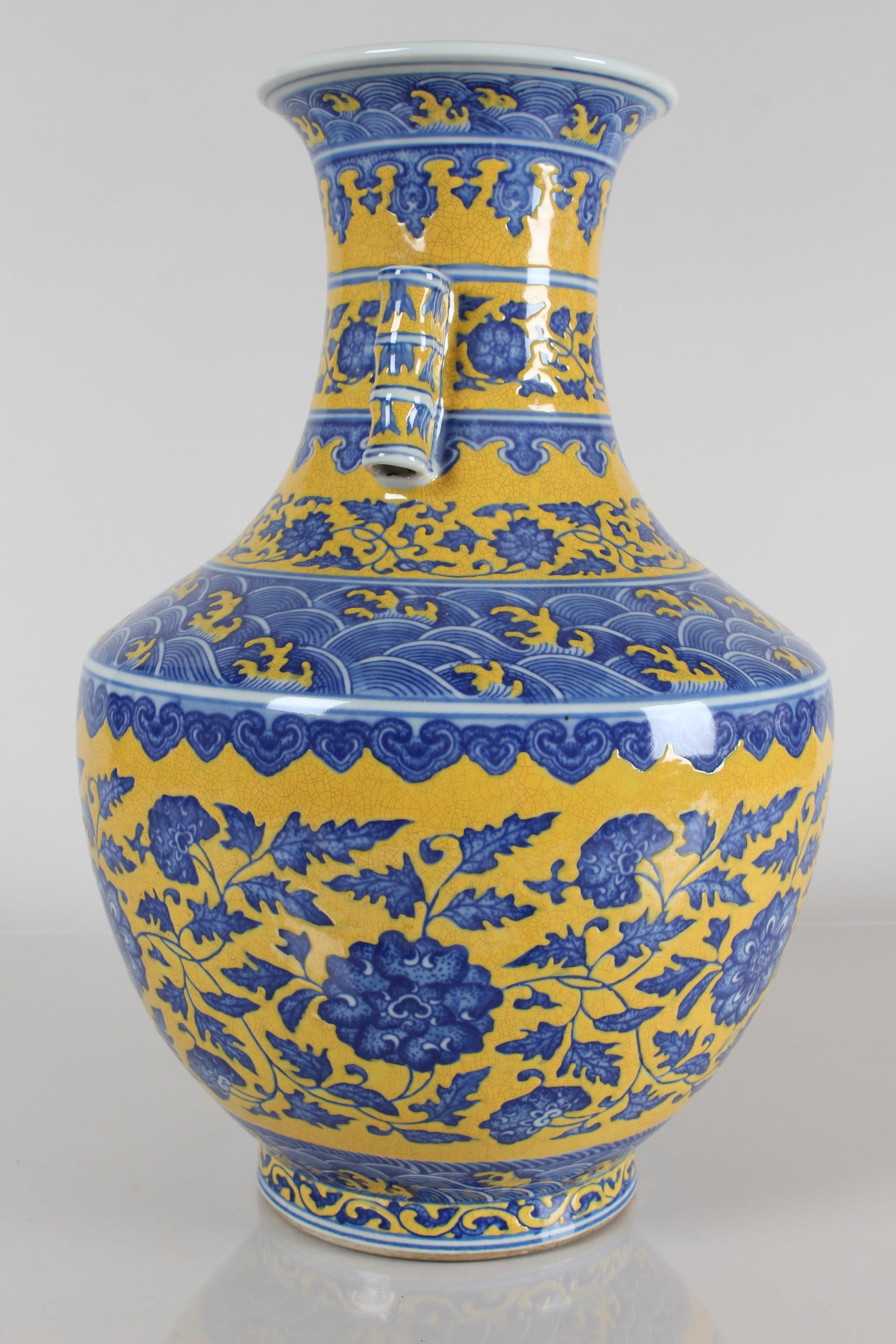 A Chinese Duo-handled Yellow-coding Porcelain Fortune Vase - 4