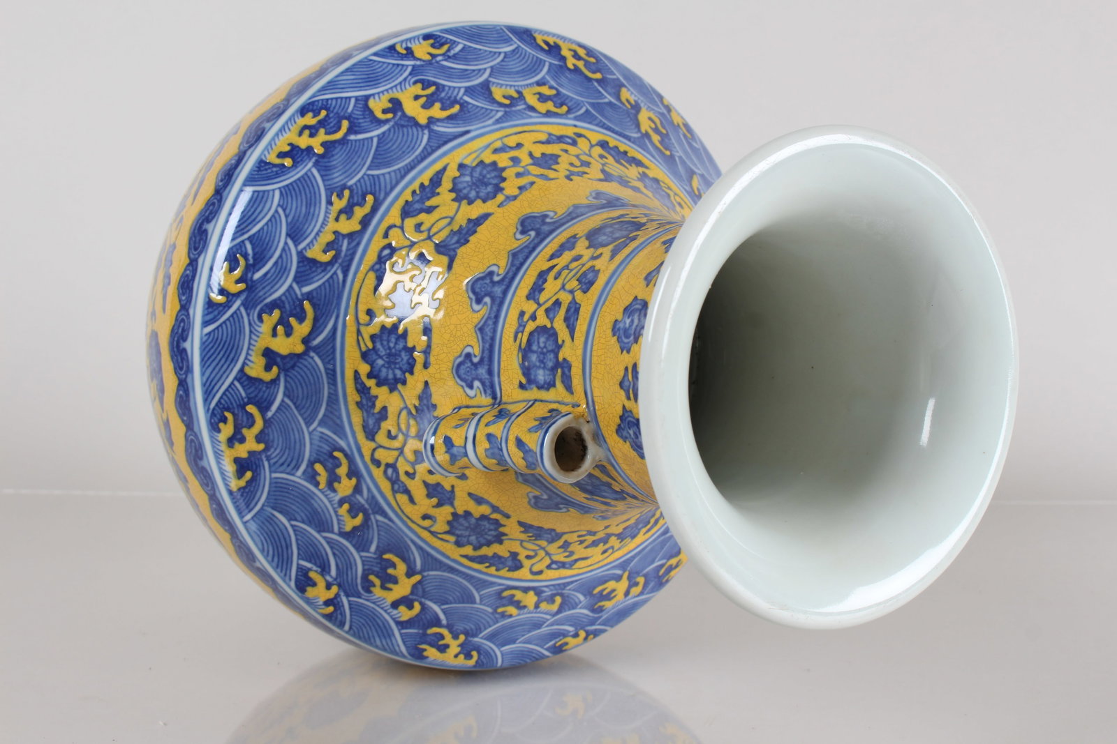 A Chinese Duo-handled Yellow-coding Porcelain Fortune Vase - 5