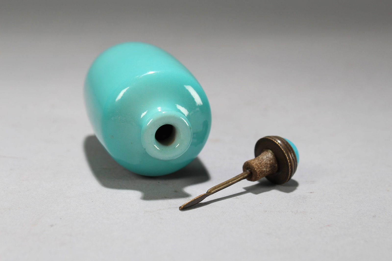 A Chinese Blue-coding Fortune Snuff Bottle - 4