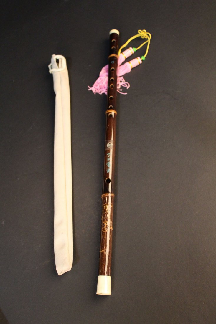 An Estate Chinese Wooden Flute (1 of 5)
