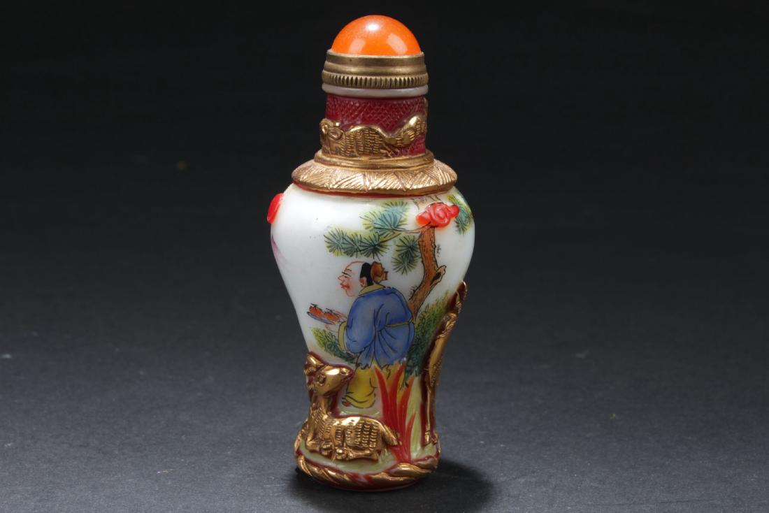 Chinese Estate Snuff Bottle (1 of 5)