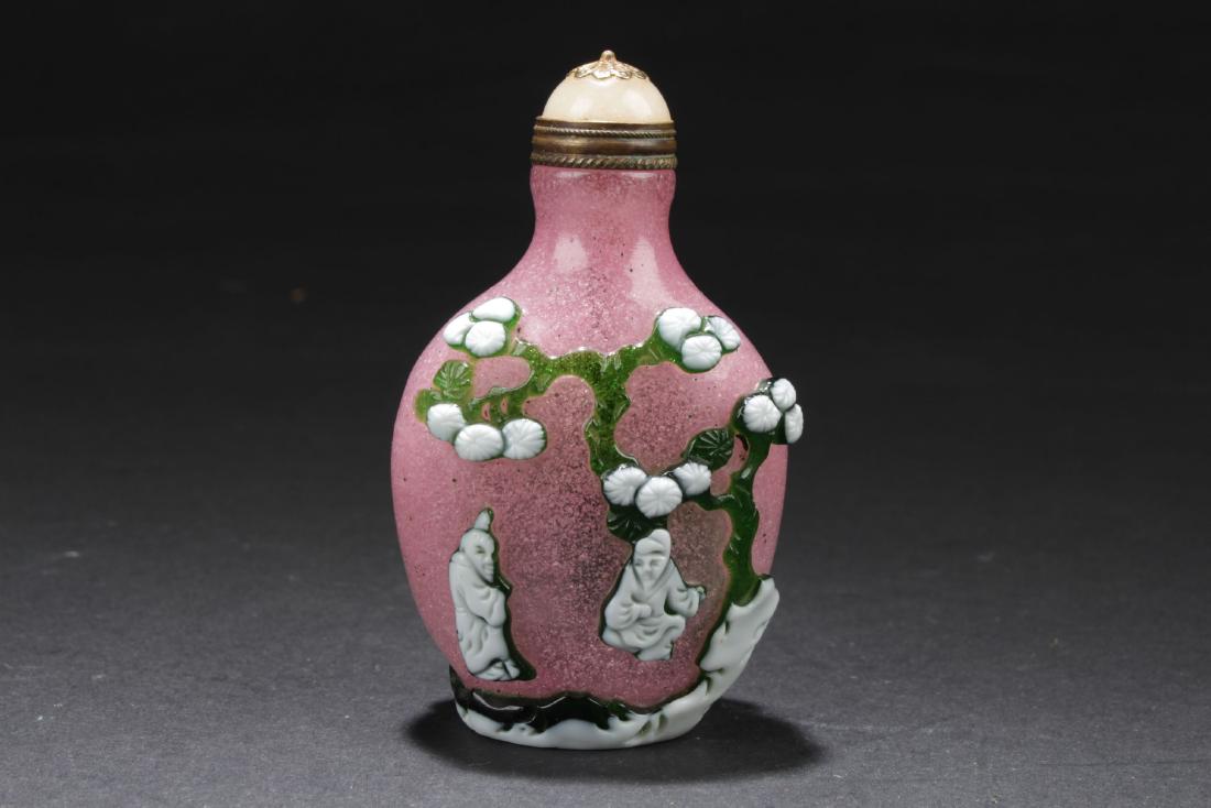 Chinese Estate Snuff Bottle (1 of 6)