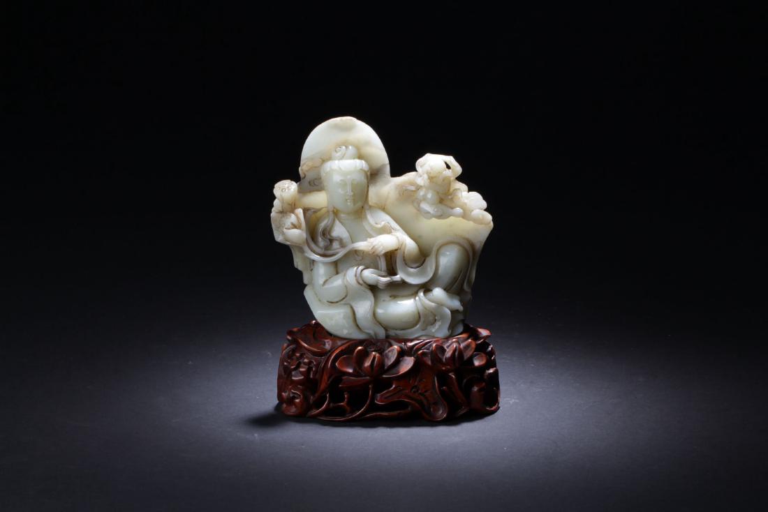 A Cloudy-sceen Chinese Guanyin Jade Curving Statue (1 of 9)
