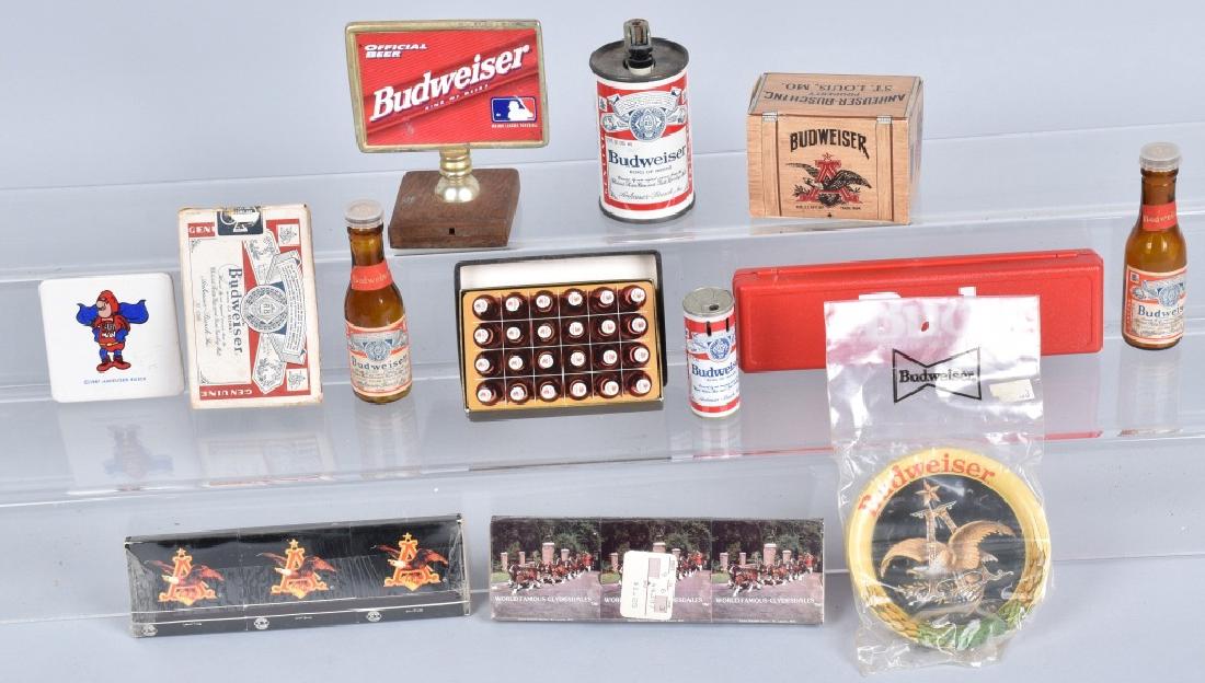Lot of VINTAGE BUDWEISER ITEMS (1 of 4)