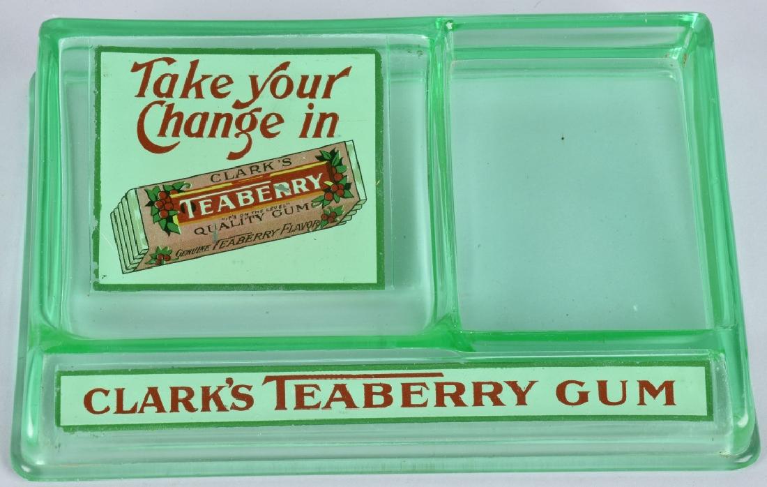 CLARKS TEABERRY GUM ADVERTISING CHANGE TRAY (1 of 4)