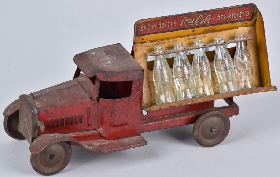 1930's METALCRAFT TOY COCA COLA DELIVERY TRUCK (1 of 3)