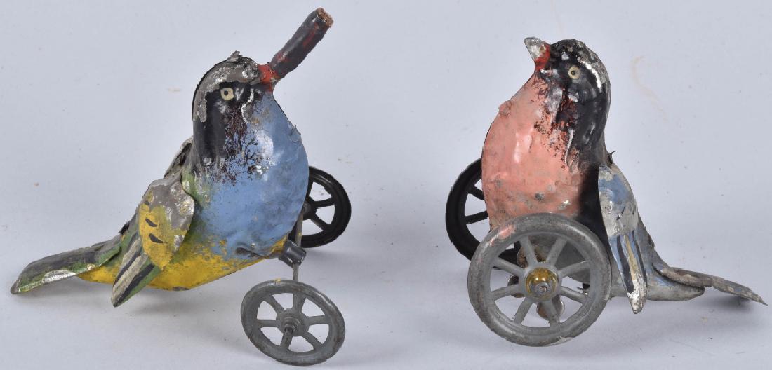 GERMAN HAND PAINTED WINDUP LOVE BIRDS (1 of 5)