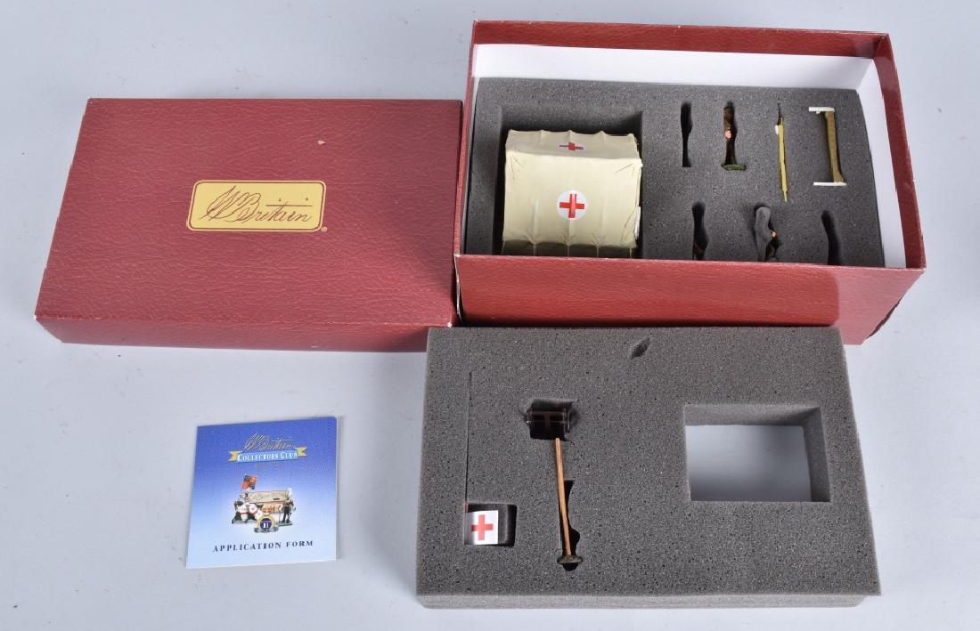 BRITAINS 41115 REGIMENTAL FIRST AID POST MIB (1 of 5)