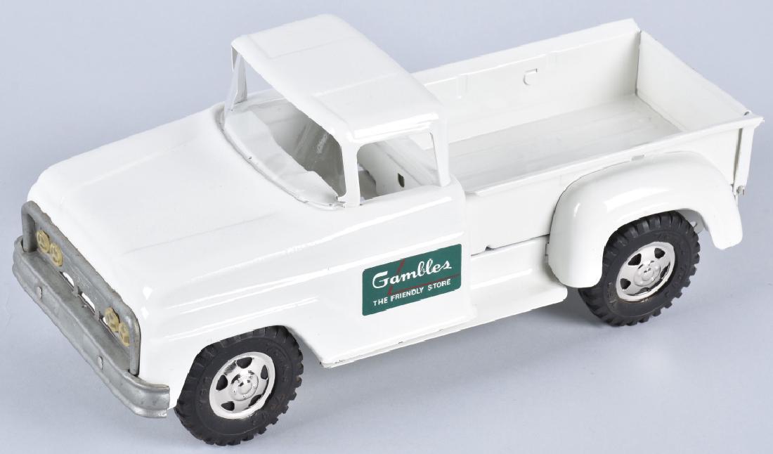 TONKA GAMBLES PICKUP TRUCK (1 of 4)