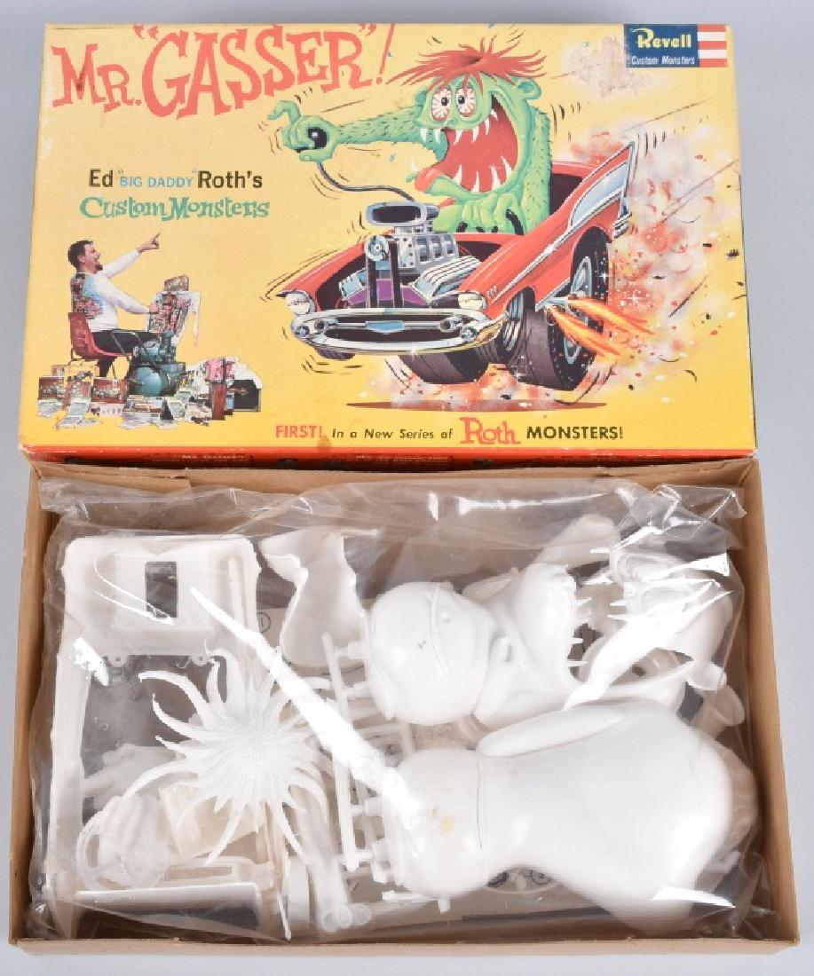 REVELL ED ROTH'S MR GASSER MODEL KIT MIB (1 of 3)