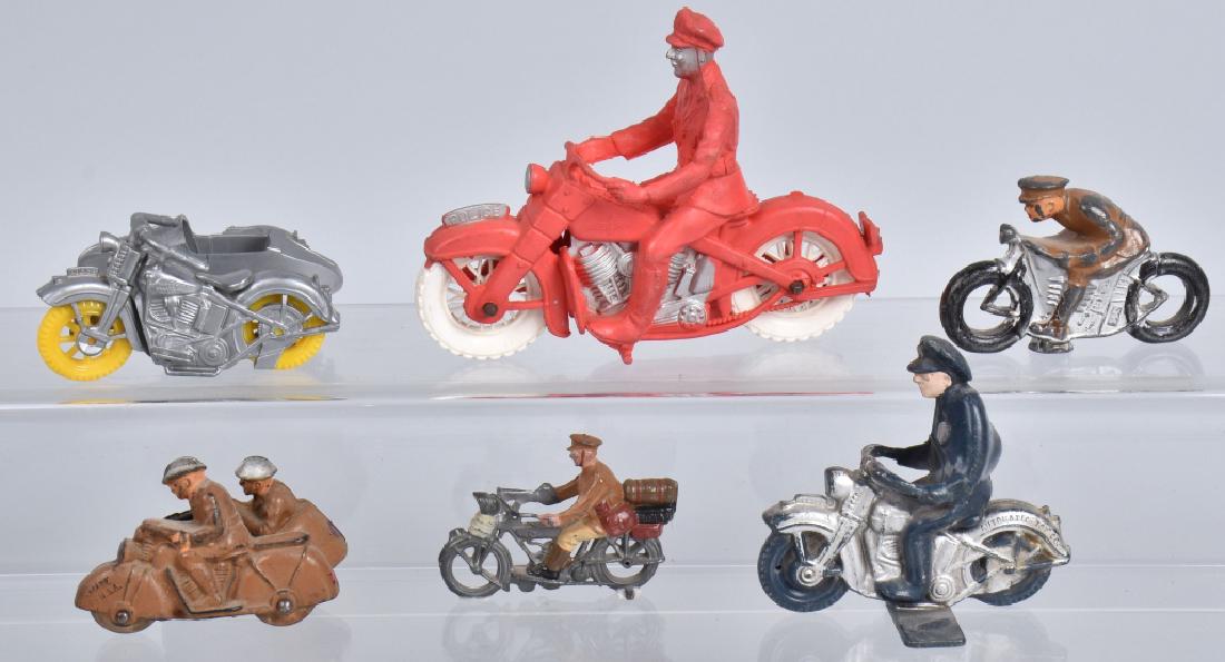 6- VINTAGE MOTORCYCLE TOYS (1 of 7)