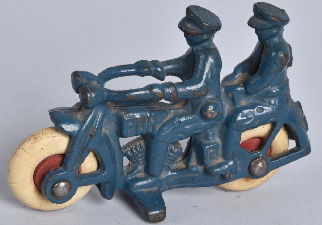 4" HUBLEY Cast Iron PDH MOTORCYCLE w/ 2 RIDERS (1 of 4)