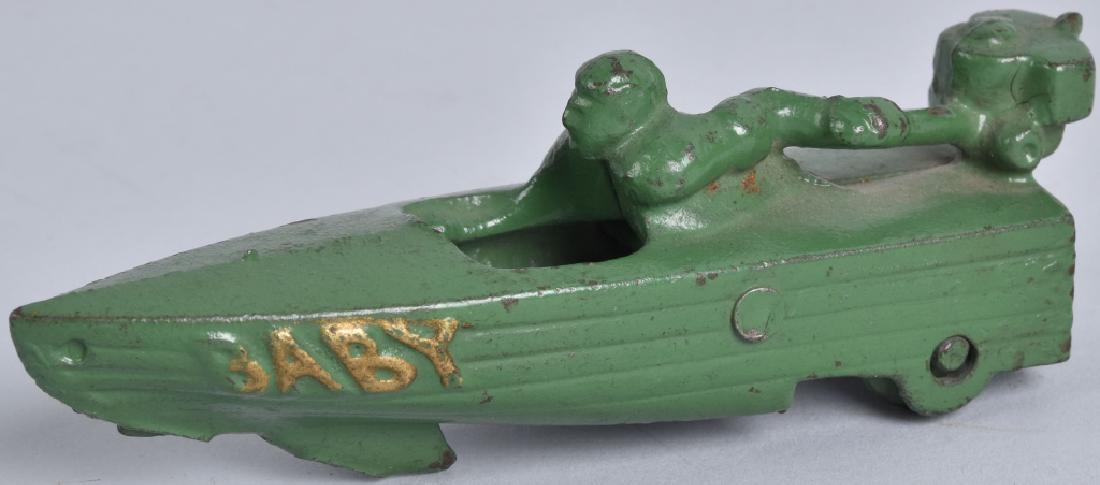 4 1/2" HUBLEY Cast Iron BABY SPEEDBOAT (1 of 4)