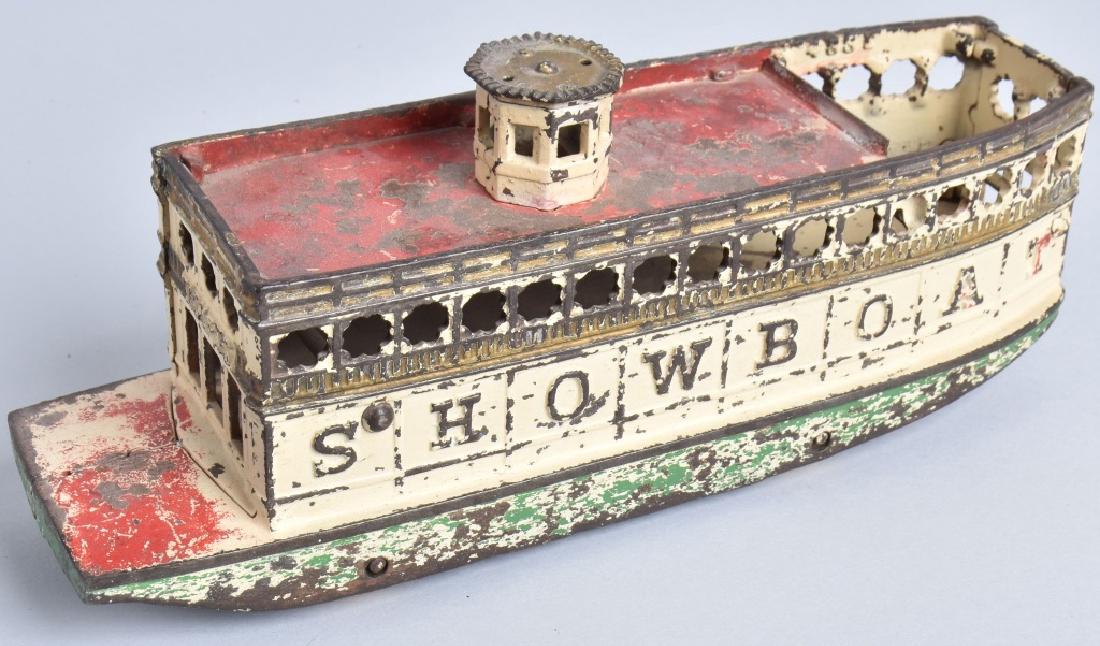 ARCADE CAST IRON TOY SHOWBOAT (1 of 6)