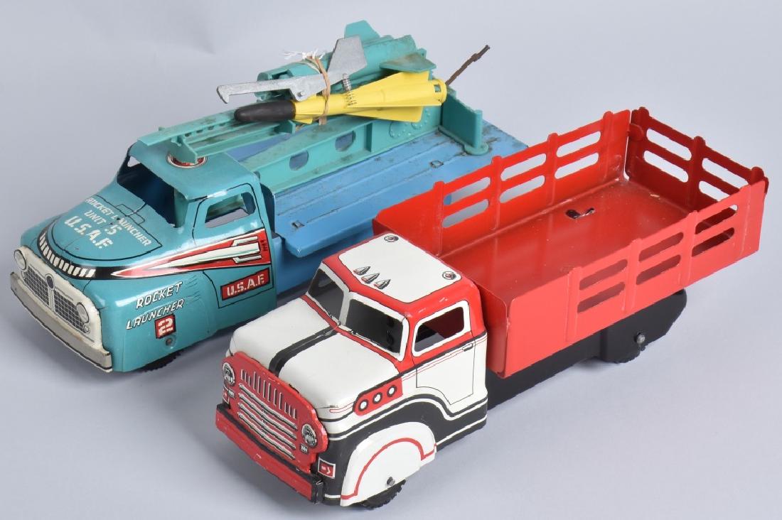 MARX ROCKET LANUCHER TRUCK & STAKE BED TRUCK (1 of 6)