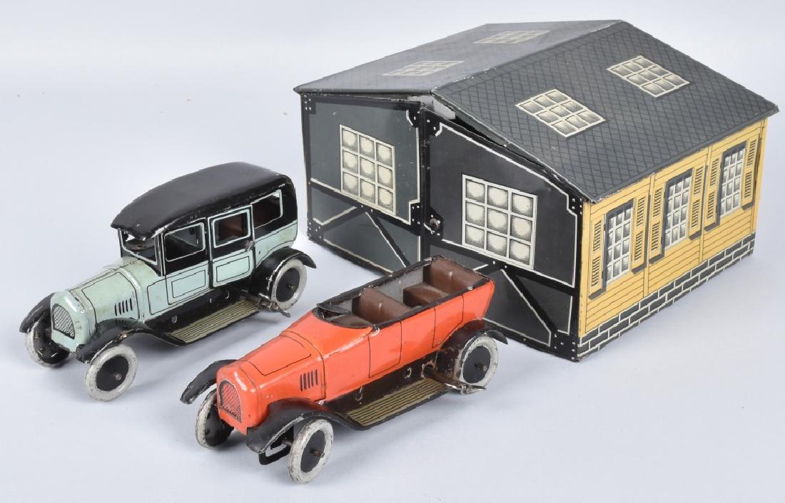 BING GARAGE w/ 2 TIN WINDUP CARS (1 of 7)