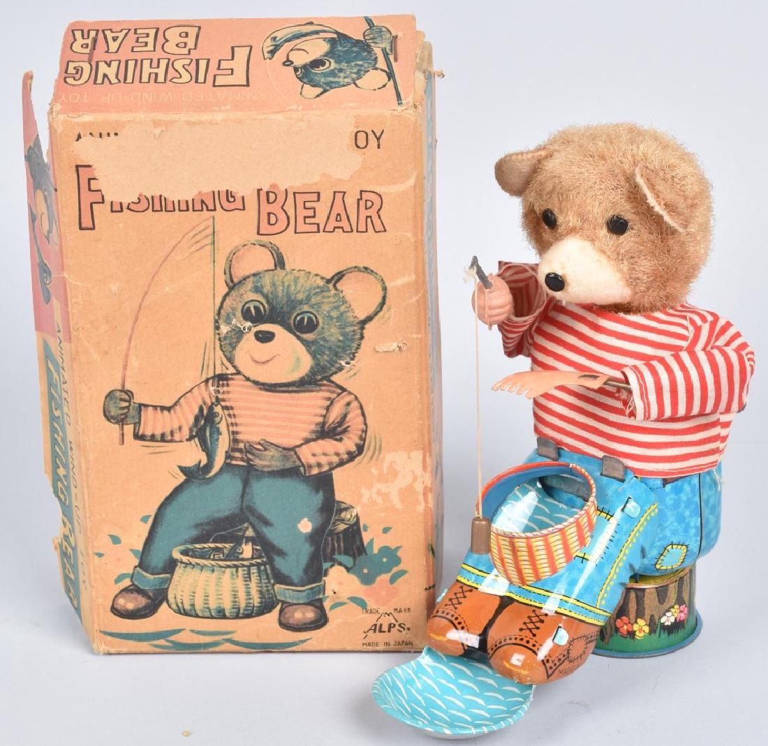 JAPAN WINDUP FISHING BEAR w/ BOX (1 of 5)