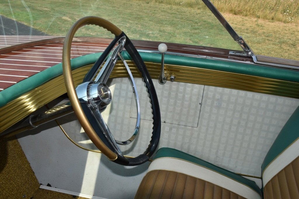 1961 CHRIS CRAFT 21' CONTINENTAL WOOD BOAT w/FINS - 6