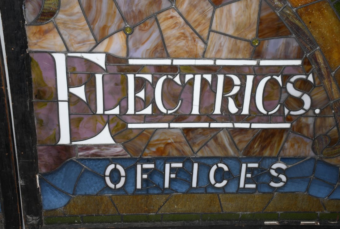 1908 WAVERLEY ELECTRIC CAR STAINED GLASS WINDOWS - 5