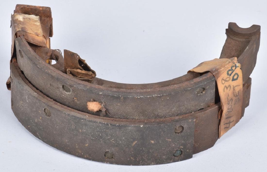 HARLEY DAVIDSON KNUCKLEHEAD NOS BRAKE LINING (1 of 3)