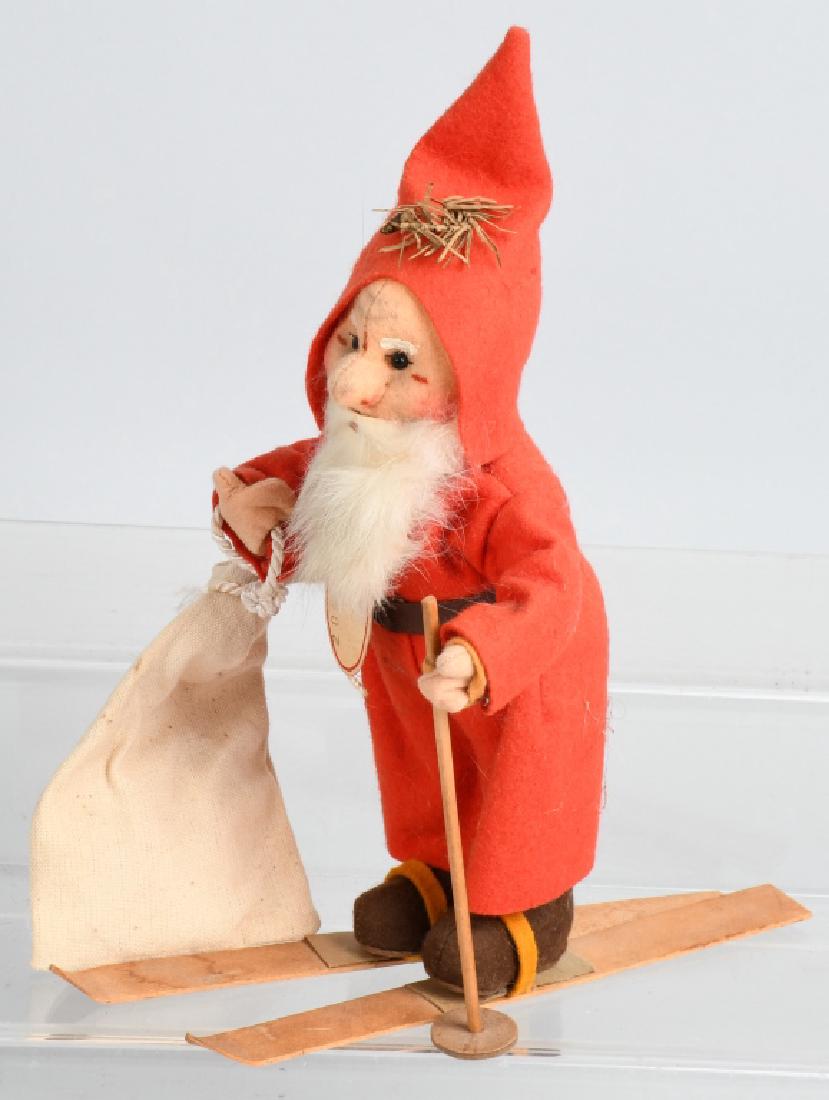 VINTAGE GERMAN KERSA SANTA CLAUS DOLL on SKIS (1 of 4)