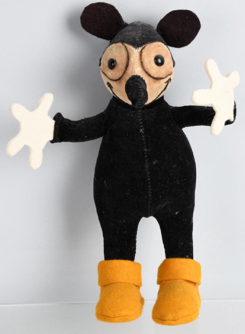 1930's KNICKERBOCKER IGNATZ DOLL (1 of 4)