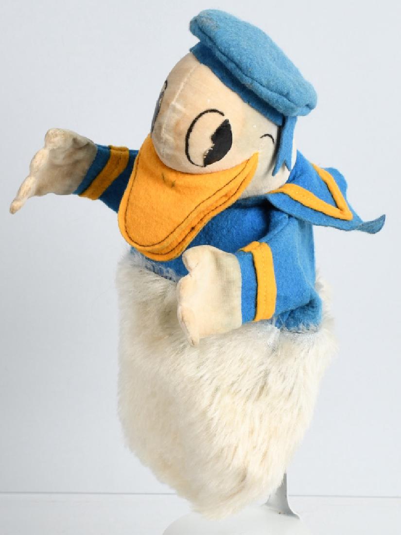 1930'S CHAD VALLEY DONALD DUCK PUPPET (1 of 5)