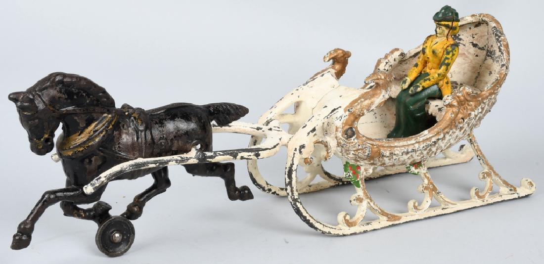 HUBLEY CAST IRON HORSE DRAWN SLEIGH (1 of 7)