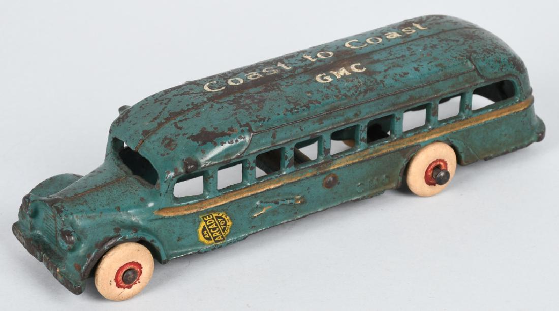 ARCAE cast Iron GMC COAST TO COAST BUS (1 of 5)