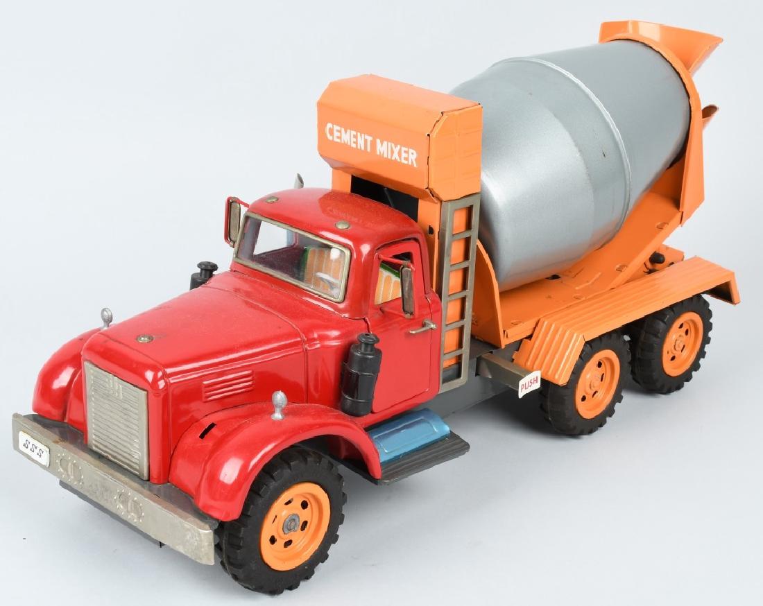 SSS 1960 INTERNATIONAL HARVESTER CEMENT TRUCK (1 of 6)