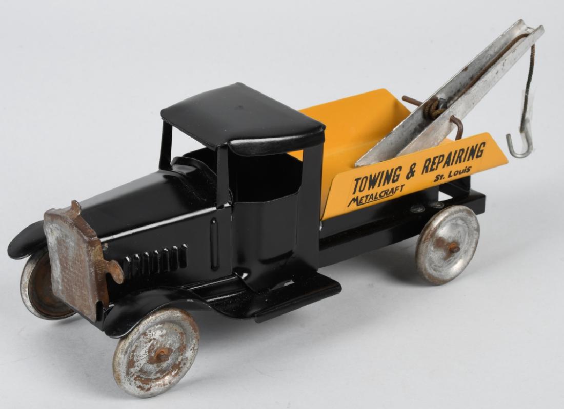 METALCRAFT 1930's TOWING & REPAIRING TRUCK (1 of 4)
