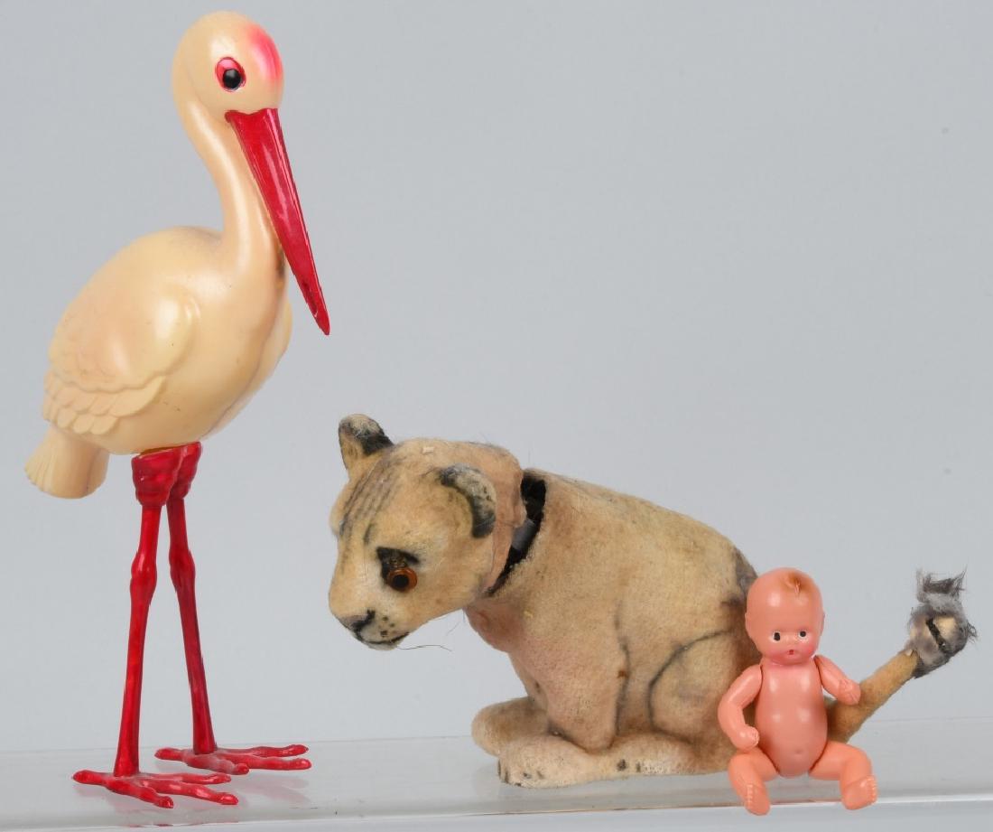 VINTAGE GERMAN LION NODDER & CELLULOID TOYS (1 of 8)