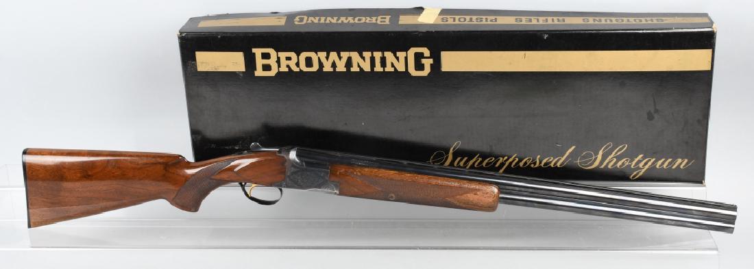 BROWNING LIGHTNING O/U 12 GA. SHOTGUN: SN 19315, 12 GA over and under, top barrel is improved cylinder choke, lower barrel is modified choke. 26 1/2" solid rib barrels with excellent bores. Retains about 88% blue finish and has spots of di