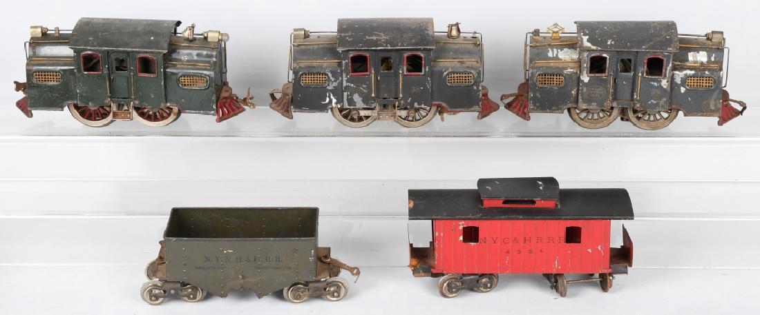 3- EARLY LIONEL STD GAUGE ENGINES & 2 CARS (1 of 8)