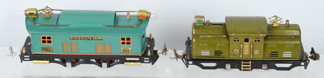 LIONEL PREWAR O GAUGE #253 & #252 ENGINES: Lionel Prewar O Gauge #253 repainted and #253 Engines. Excellent