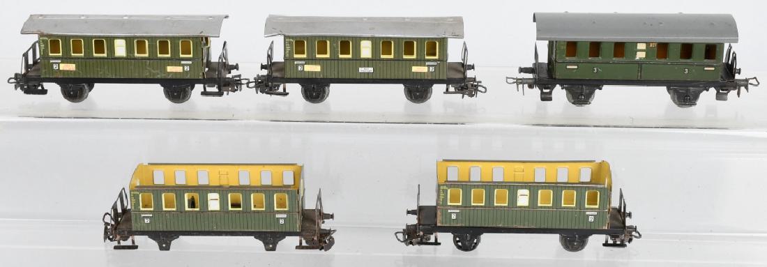 5-MARKLIN PRE-WAR PASSENGER CARS: 5 Marklin passenger cars, 2 are missing roofs. Good-Very Good