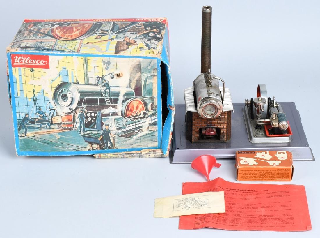 WILSCO D10 STEAM ENGINE w/ BOX (1 of 5)