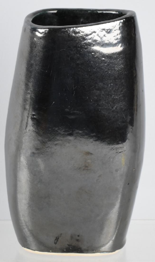 RUSSEL WRIGHT BAUER ART POTTERY METALLIC VASE: Russel Wrights American Modern line of pottery was introduced in 1939. This mettalic finish vase is 8 1/4" by 4" and is marked Russel Wright Bauer underneath. Excellent