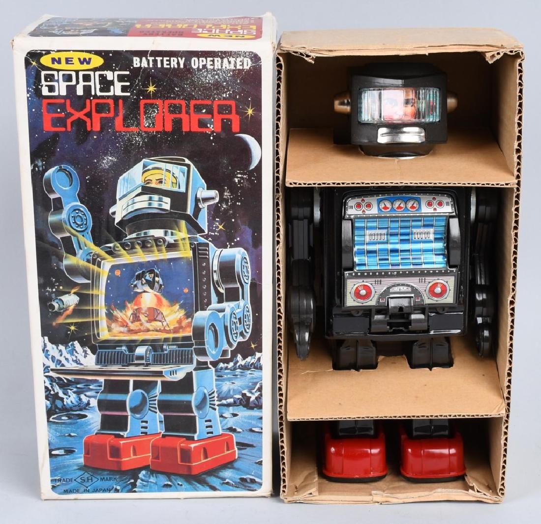 JAPAN Battery Op SPACE EXPLORER ROBOT w/ BOX (1 of 10)