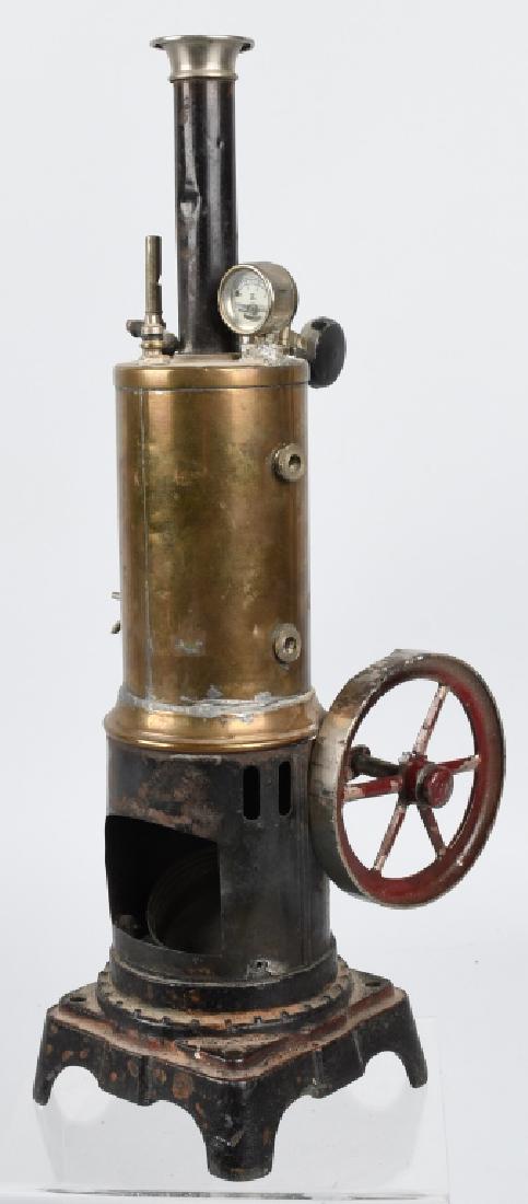 ERNST PLANK UPRIGHT STEAM ENGINE (1 of 7)