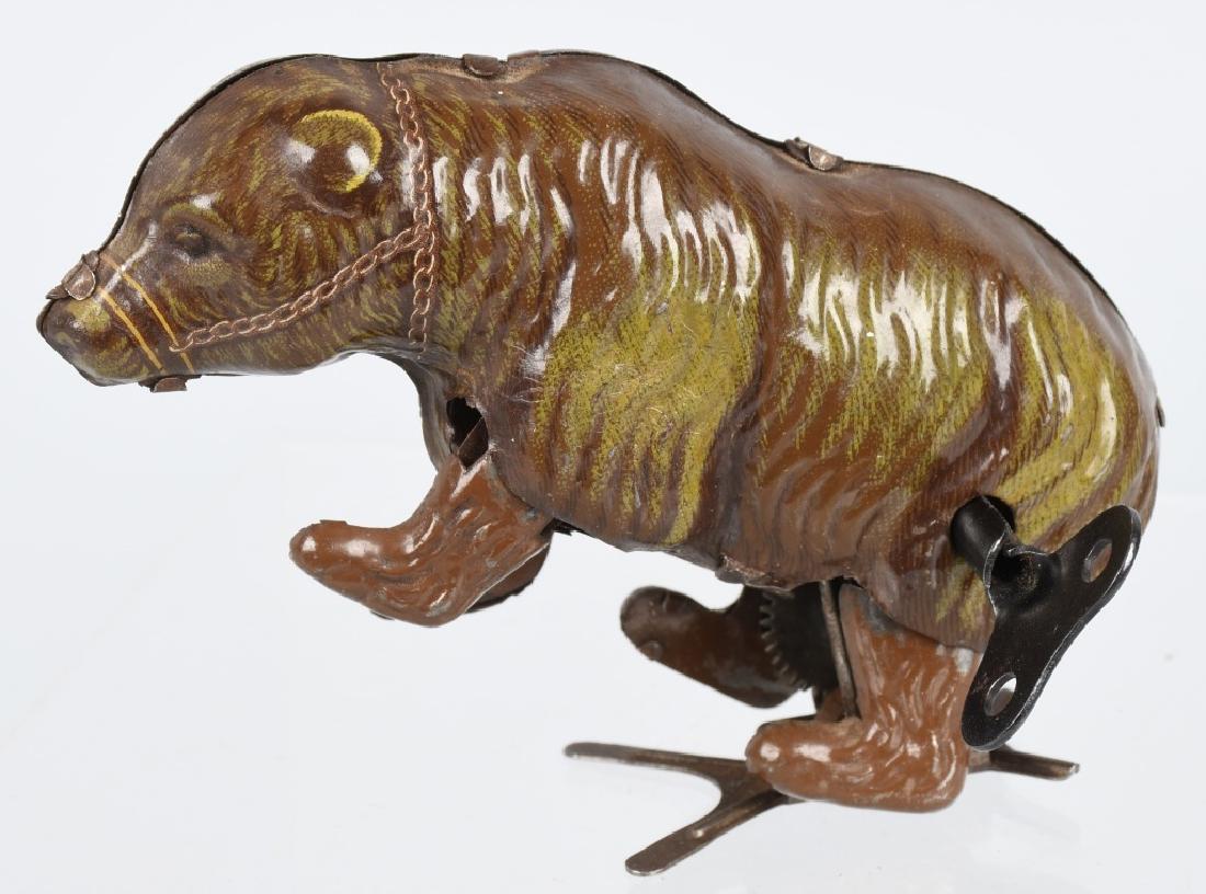 GERMAN Tin Windup CIRCUS BEAR (1 of 5)