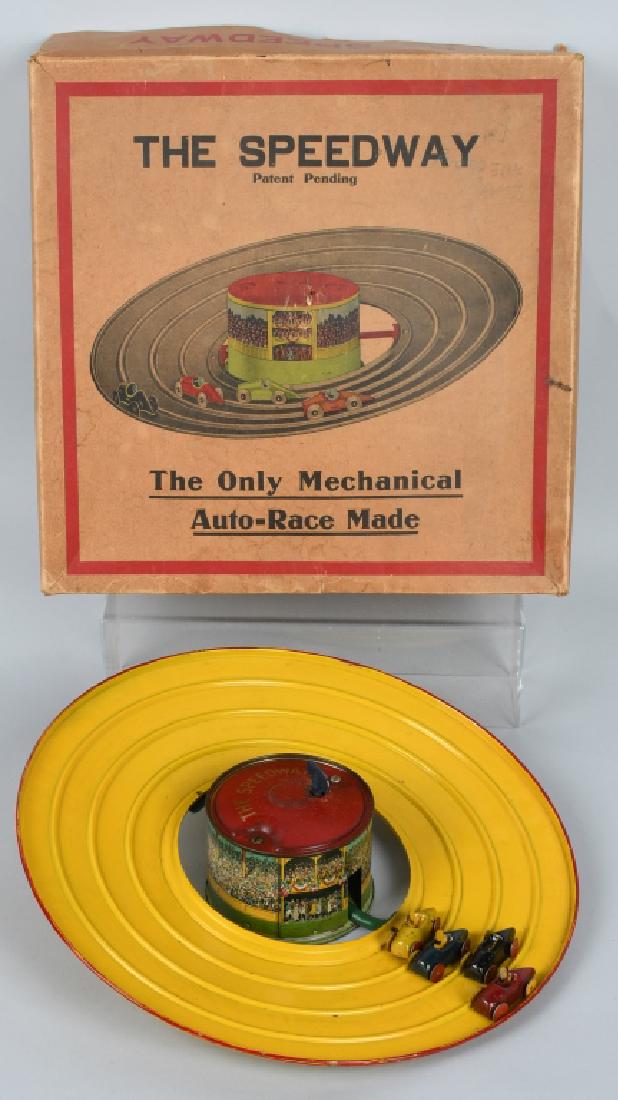 McDOWELL Tin Windup THE SPEEDWAY RACE SET w/ BOX (1 of 7)
