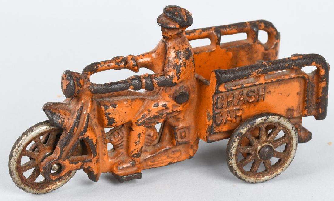 1930's HUBLEY CRASH CAR MOTORCYCLE (1 of 4)