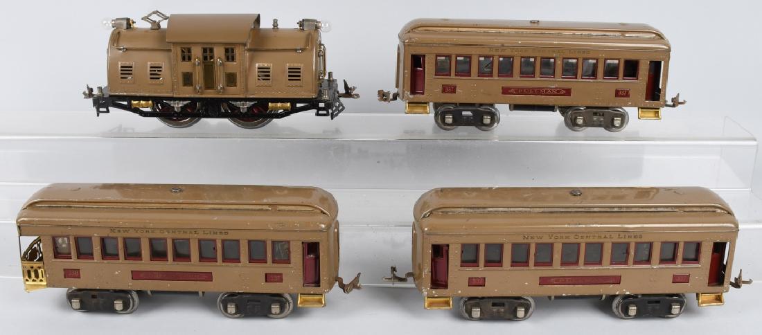 LIONEL PREWAR STANDARD GA. #10 ENGINE & 3 CARS (1 of 10)
