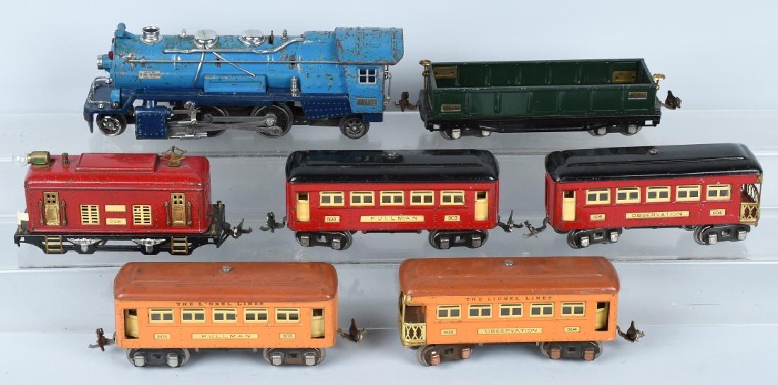 LIONEL PREWAR O GAUGE ENGINES & CARS (1 of 8)