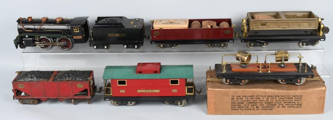 LIONEL STANDARD GAUGE 384E ENGINE & 5 CARS (1 of 11)