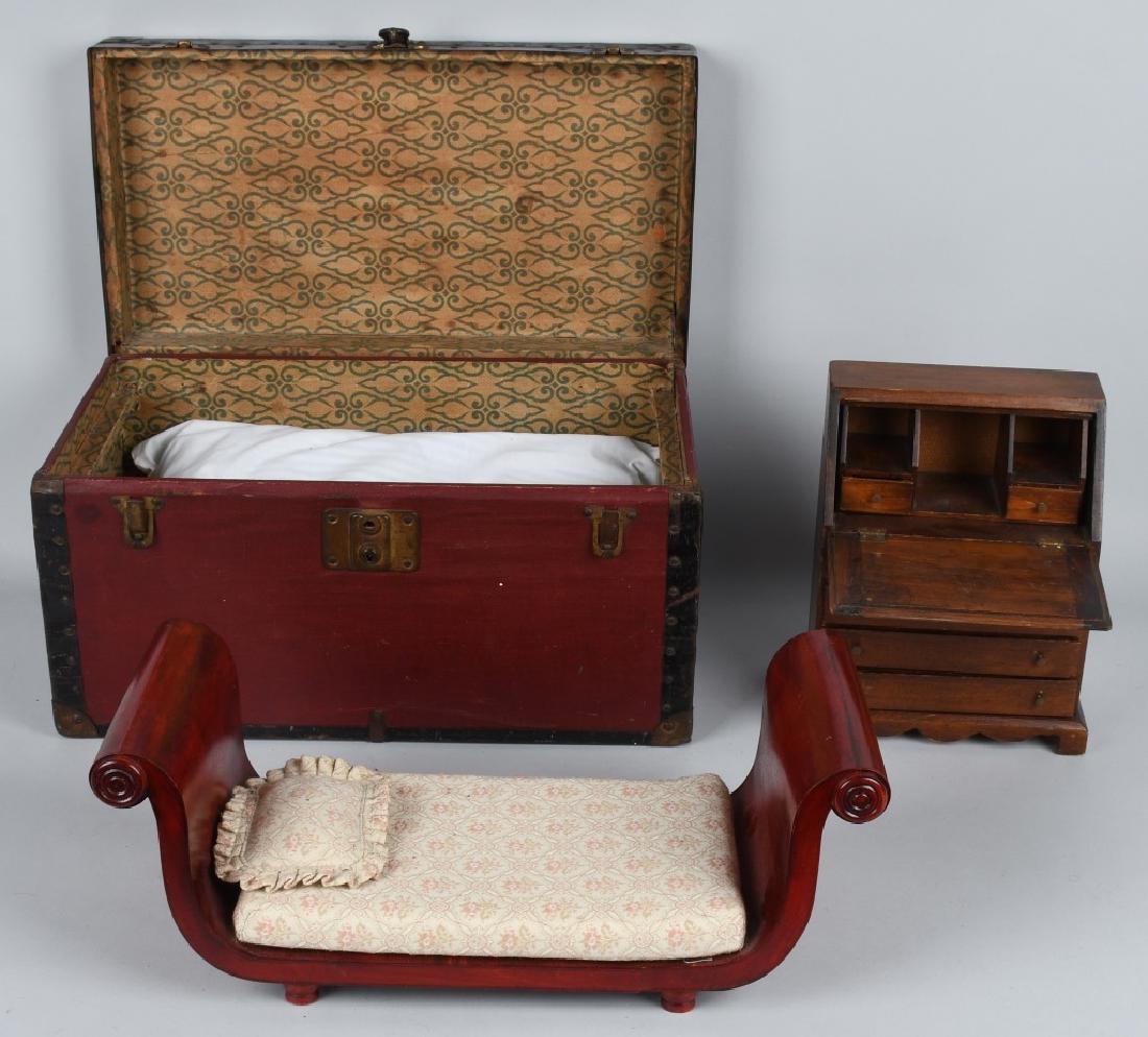 DOLL TRUNK, AND DESK (1 of 7)