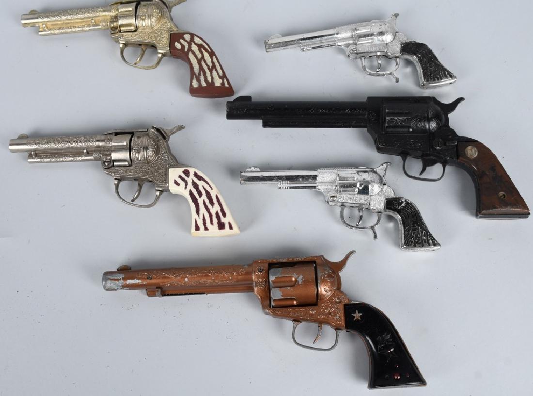 6 VINTAGE CAP GUNS May 05, 2018 Milestone Auctions in OH
