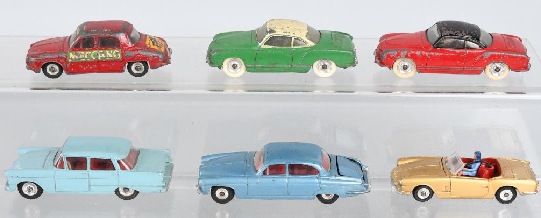 6- VINTAGE DINKY TOYS CAR (1 of 8)